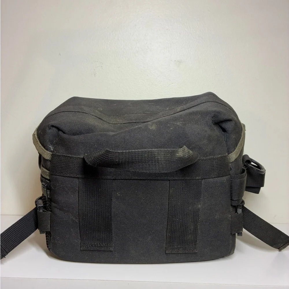 Vintage Genuine Canon Soft Canvas Carrying Case for Camera (Black)